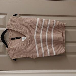 NWT Tan & White Striped Knit V-Neck Vest